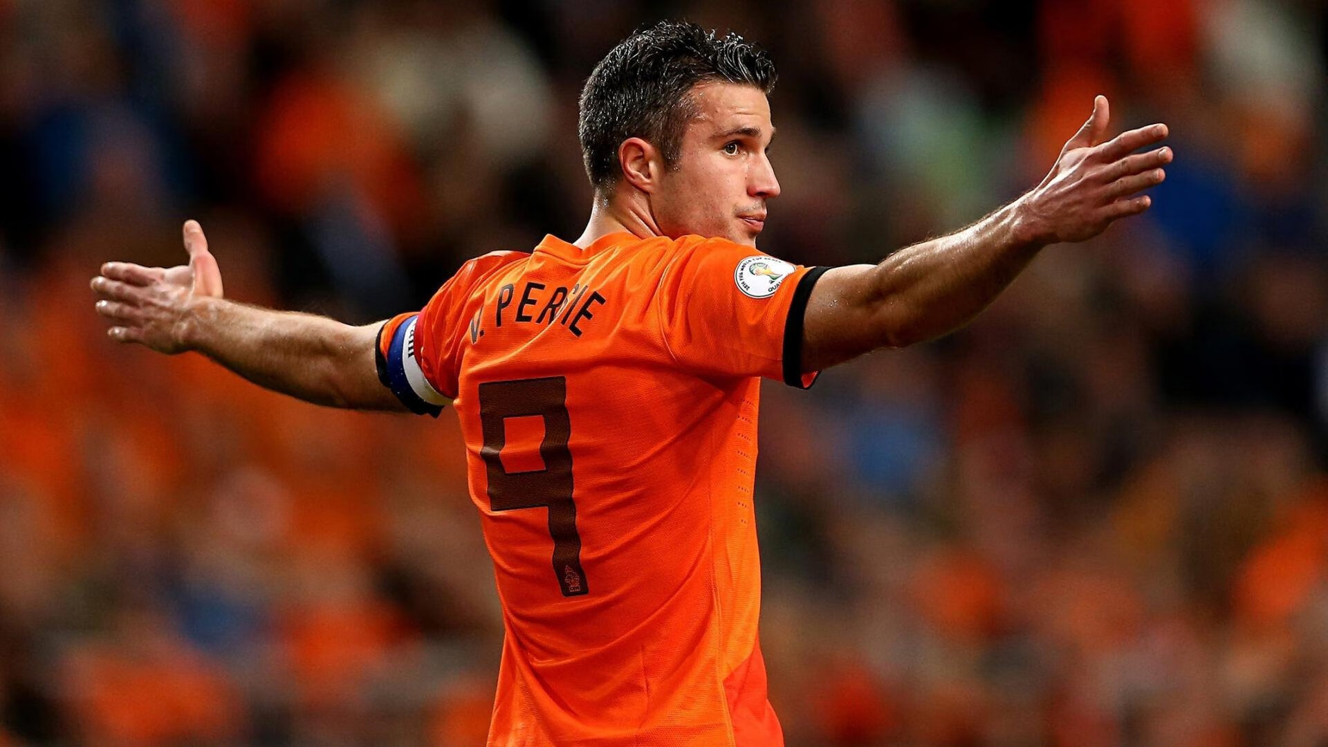 ONE冠军赛羽量级统一战：中国选手以降服方式终结对手 加冕双料冠军